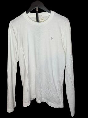 Abercrombie & Fitch White Muscle Fit Long Sleeve Tee